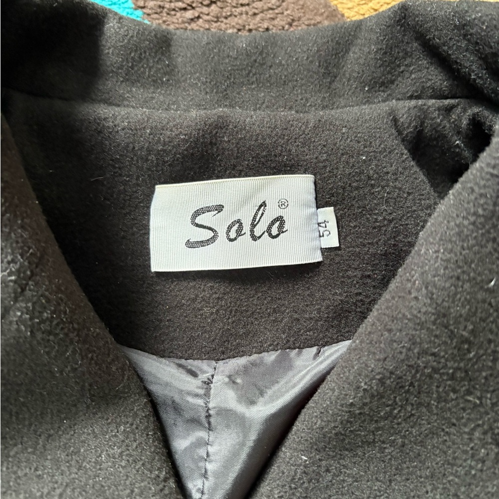Solo Black Wool Coat - Picture 4 of 9